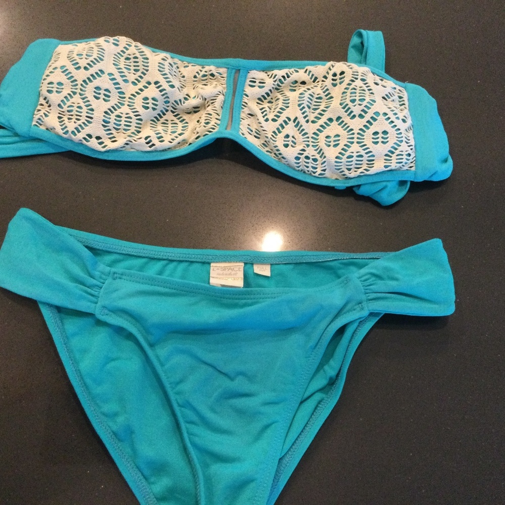 L space bikini